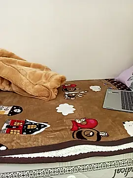 Snapshot of sihamesanfoura chatting on 04-12-26, 11:37 sihamesanfoura online show from 04-12-26, 11:37