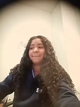 Snapshot of Paula6Colombia chatting on 11-10-25, 01:43 Paula6Colombia online show from 11-10-25, 01:43