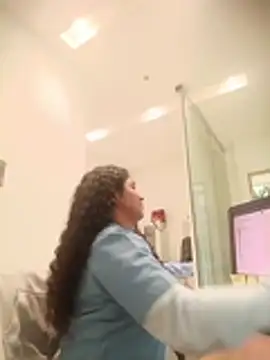 Snapshot of Paula6Colombia chatting on 02-21-26, 02:51 Paula6Colombia online show from 02-21-26, 02:51