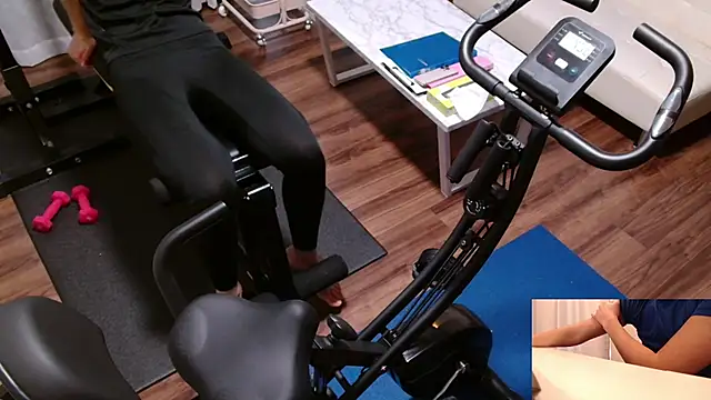 Stretch-man online show from 03-03-26, 04:29