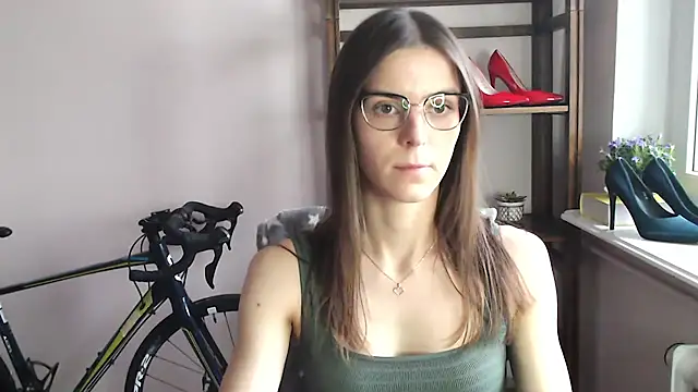 love megi online show from 02-13-26, 02:24