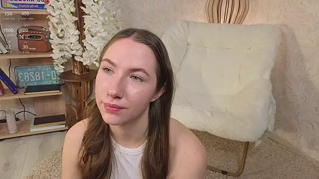 Snapshot of Kira_mindnes chatting on 10-07-25, 05:15 Kira mindnes online show from 10-07-25, 05:15