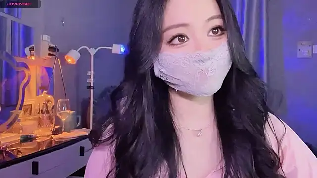 Snapshot of MI_KA22 chatting on 10-06-25, 04:32 MI KA22 online show from 10-06-25, 04:32