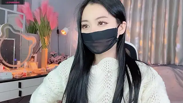 Snapshot of MI_KA22 chatting on 11-03-25, 03:35 MI KA22 online show from 11-03-25, 03:35