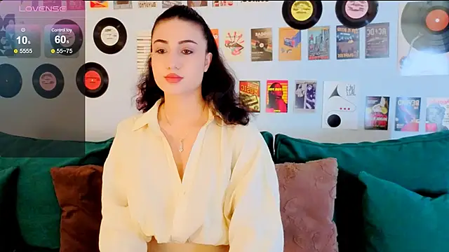 Maya Rogerss online show from 06-16-26, 02:41