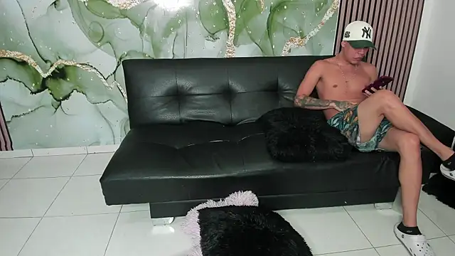 hot dirty paradise 66 online show from 02-10-26, 09:52