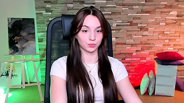 Snapshot of OlgaPetrova chatting on 03-10-25, 04:14 OlgaPetrova online show from 03-10-25, 04:14