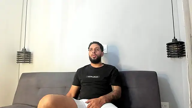 ASHLEY AND ASH online show from 09-12-25, 08:42