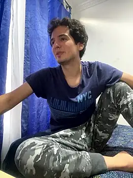 Thiagobb7 online show from 01-10-26, 10:25