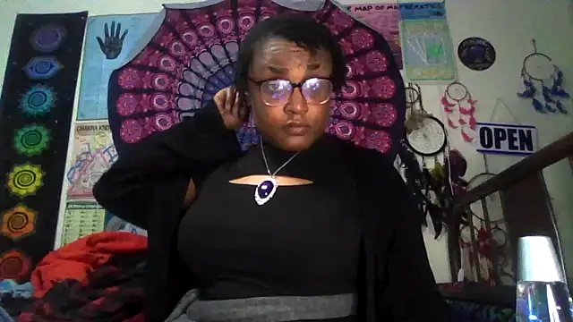 Snapshot of GardeniaFields chatting on 02-14-26, 04:20 GardeniaFields online show from 02-14-26, 04:20