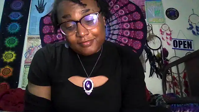 Snapshot of GardeniaFields chatting on 02-22-26, 08:24 GardeniaFields online show from 02-22-26, 08:24