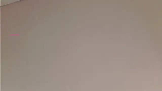 Snapshot of NikaDines chatting on 01-09-26, 03:31 NikaDines online show from 01-09-26, 03:31