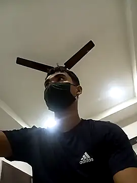 Hotswetie online show from 03-19-25, 03:41