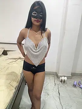 Hotswetie online show from 03-19-25, 09:38