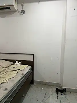 Hotswetie online show from 03-20-25, 02:19