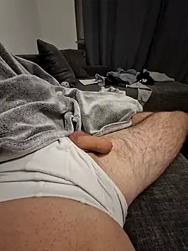 Snapshot of Smokeym123 chatting on 11-20-25, 07:46 Smokeym123 online show from 11-20-25, 07:46