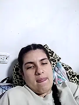 Snapshot of Seet_Hanna chatting on 10-24-25, 12:30 Seet Hanna online show from 10-24-25, 12:30