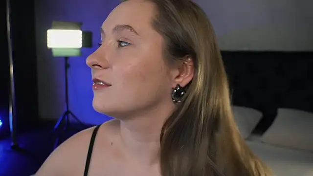 saint trisha online show from 03-21-26, 08:23