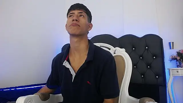 dareck 18 online show from 03-13-25, 11:05