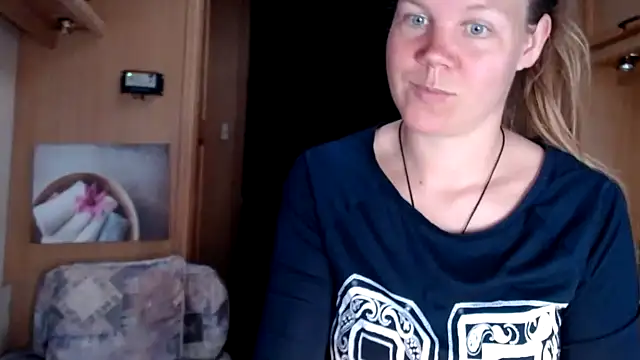 CallMeMaria online show from 01-14-25, 12:56