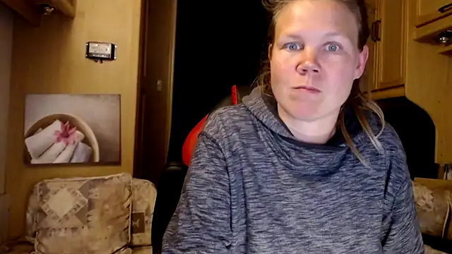 CallMeMaria online show from 01-14-25, 07:43