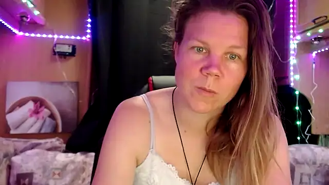 CallMeMaria online show from 01-25-25, 11:23