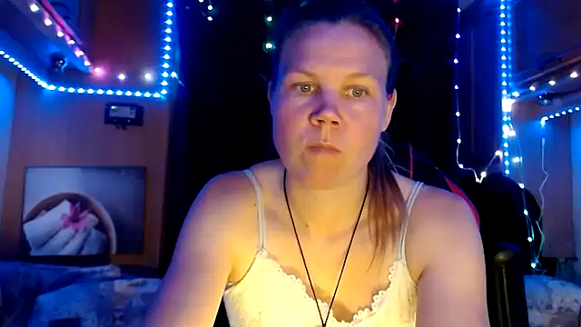 CallMeMaria online show from 01-25-25, 05:19