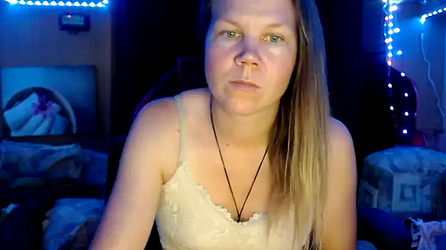 CallMeMaria online show from 01-28-25, 08:36