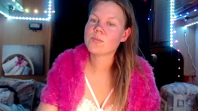 CallMeMaria online show from 01-30-25, 04:45