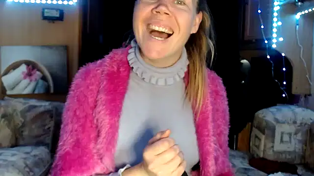 CallMeMaria online show from 01-31-25, 01:23