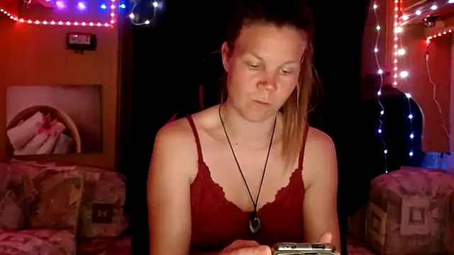 CallMeMaria online show from 01-31-25, 07:29