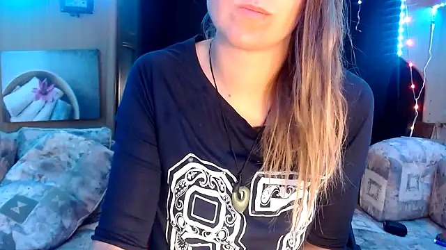 CallMeMaria online show from 02-26-25, 10:26