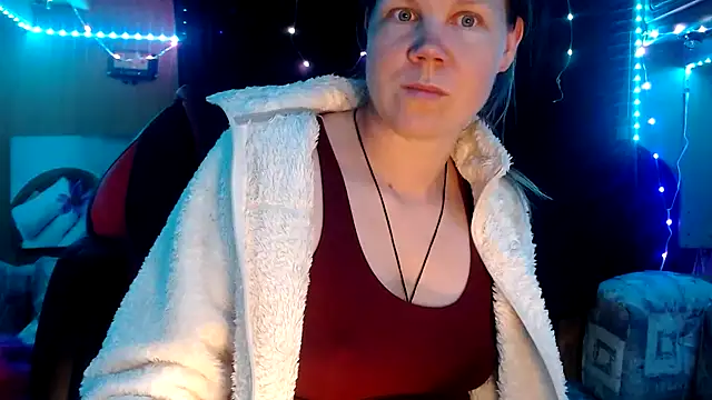 CallMeMaria online show from 02-26-25, 09:48