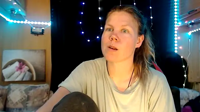 CallMeMaria online show from 02-28-25, 01:25