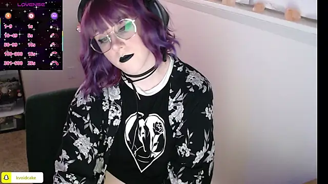 Snapshot of kaisavoid chatting on 10-23-25, 02:11 kaisavoid online show from 10-23-25, 02:11