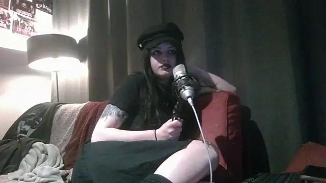 SmokeyBat13 online show from 03-08-25, 06:37