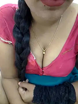 priya 00143 online show from 12-19-25, 07:26