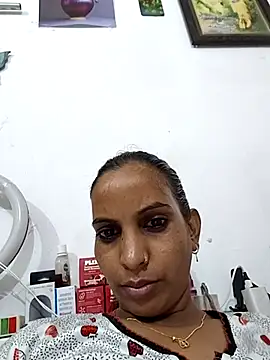 Hotty-Nidhi online show from 07-09-26, 07:40