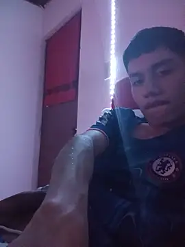 Zeusomauricio online show from 06-16-26, 04:26