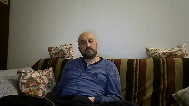 maxxxio12 online show from 04-27-26, 07:34