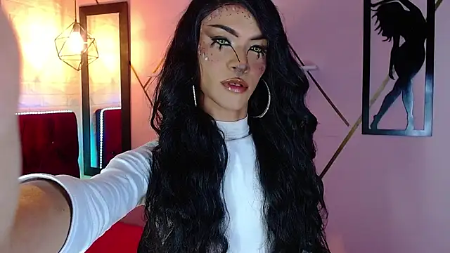 agatha rodriguez online show from 10-19-25, 02:40