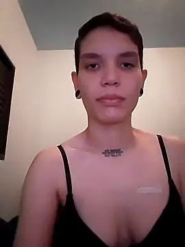 Snapshot of edi999 chatting on 10-13-25, 11:49 edi999 online show from 10-13-25, 11:49