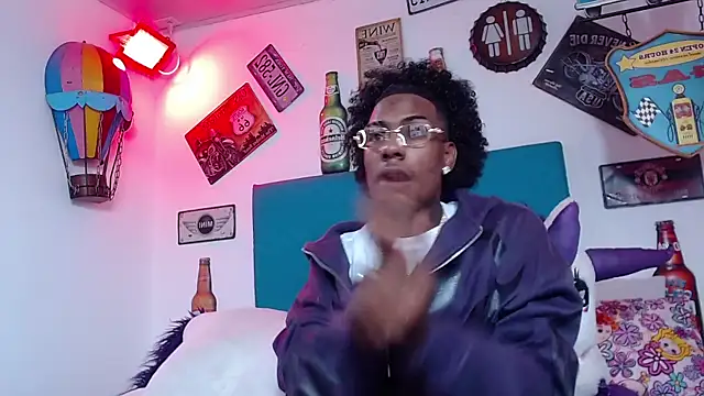 lili roussi online show from 12-20-25, 10:17