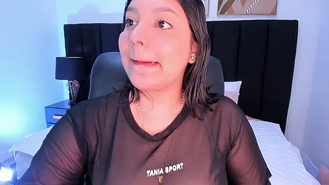 dullce77 online show from 03-11-26, 07:42