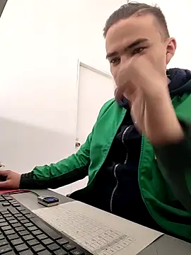 Andy-rtg online show from 04-13-26, 04:34