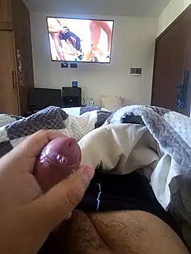 Hellovercat91 online show from 04-12-26, 12:43