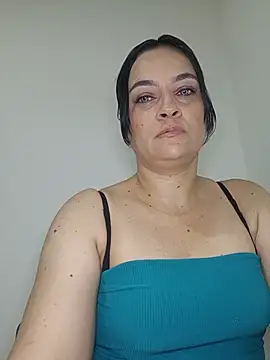megan milf79 online show from 07-16-26, 12:00