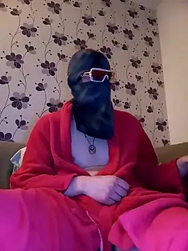 Snapshot of ThePython666 chatting on 03-12-25, 01:03 ThePython666 online show from 03-12-25, 01:03