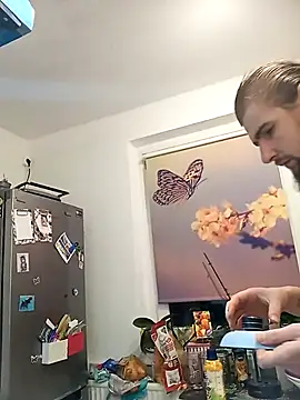 Snapshot of ThePython666 chatting on 09-28-25, 05:29 ThePython666 online show from 09-28-25, 05:29