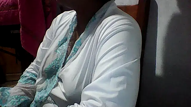 Sydneyputinha online show from 03-26-26, 10:59